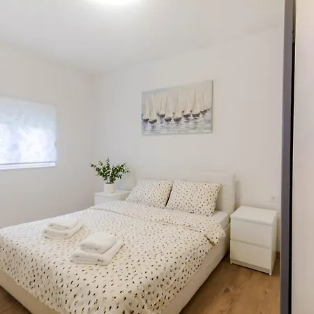 Ferienhaus Kuca Za Odmor Levi Zaton Doli